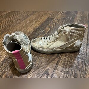 Shu shop Paulina high top!